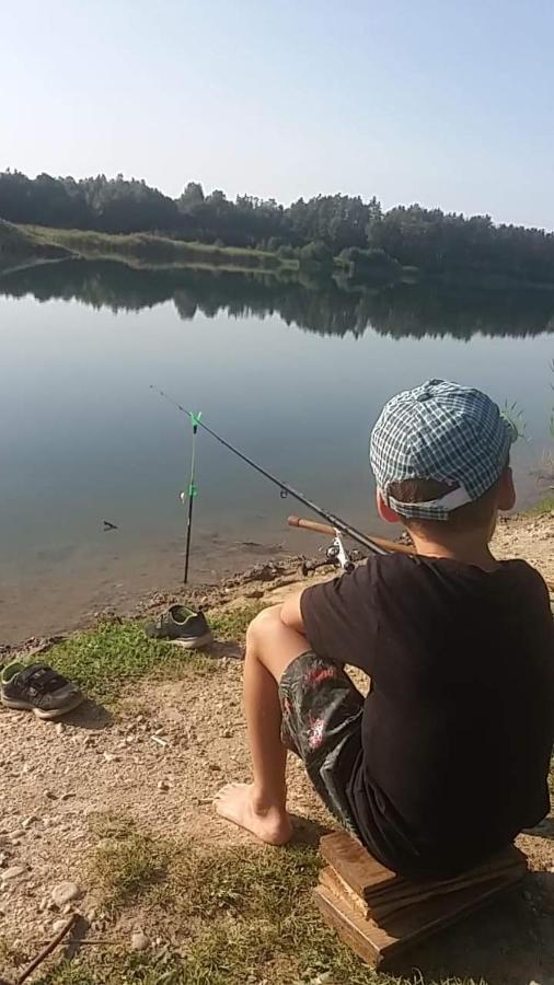 Aris Pokoje Goscinne Wojnicz Luaran gambar